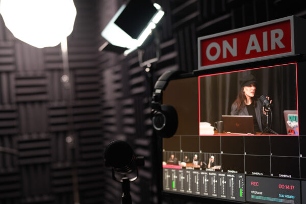 Stills.00_07_54_21.Still005 Stills.00_07_54_21.Still005