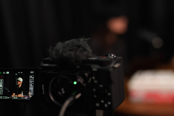 Stills.00_09_36_02.Still009 Stills.00_09_36_02.Still009